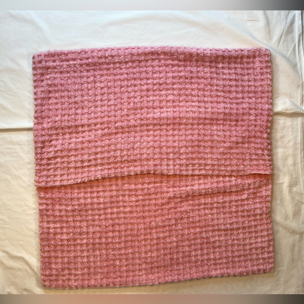 Chenille‎ Vintage Pink Euro Sham, 26” x 25” Cotton